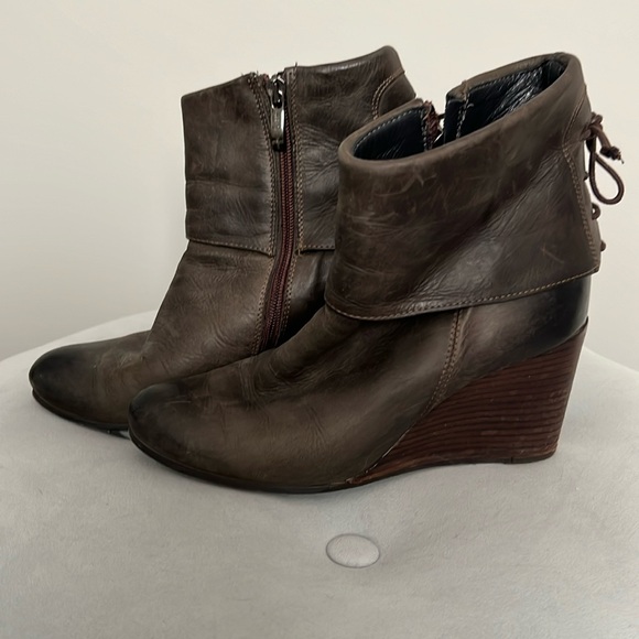 Leather Ankle Boots - Picture 1 of 5